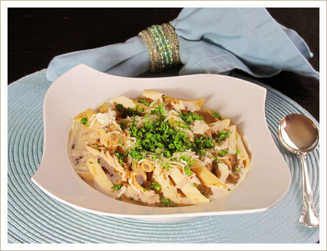 Penne with Caramelized Onions, Mushrooms and Chicken