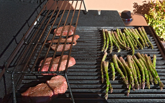 Steak and Asparagus