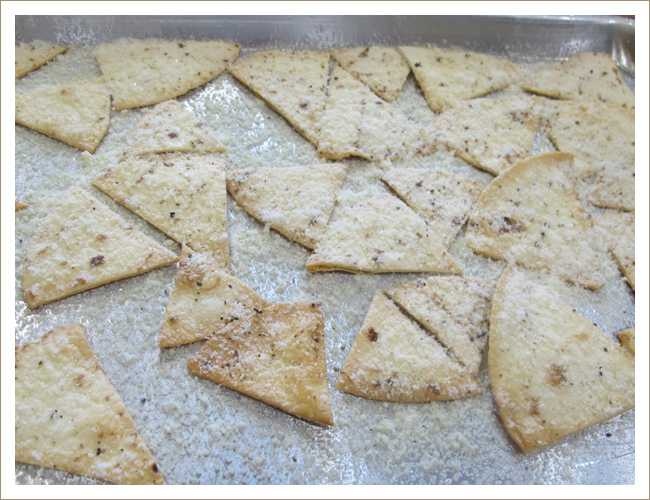 Low-carb Tortilla 'Crackers' Step 8