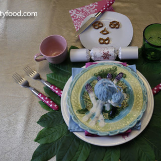 Festive Christmas place setting