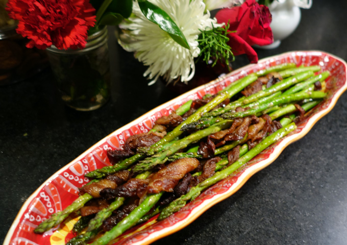 Bacon-wrapped Teriyaki Asparagus - PrettyFood